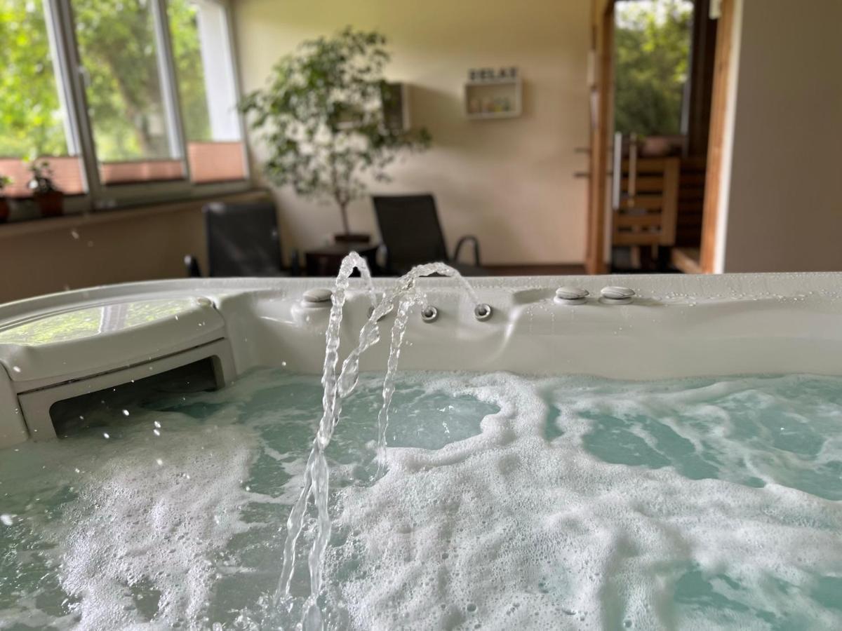 Landferien Eifel Apartment Pittenbach ภายนอก รูปภาพ